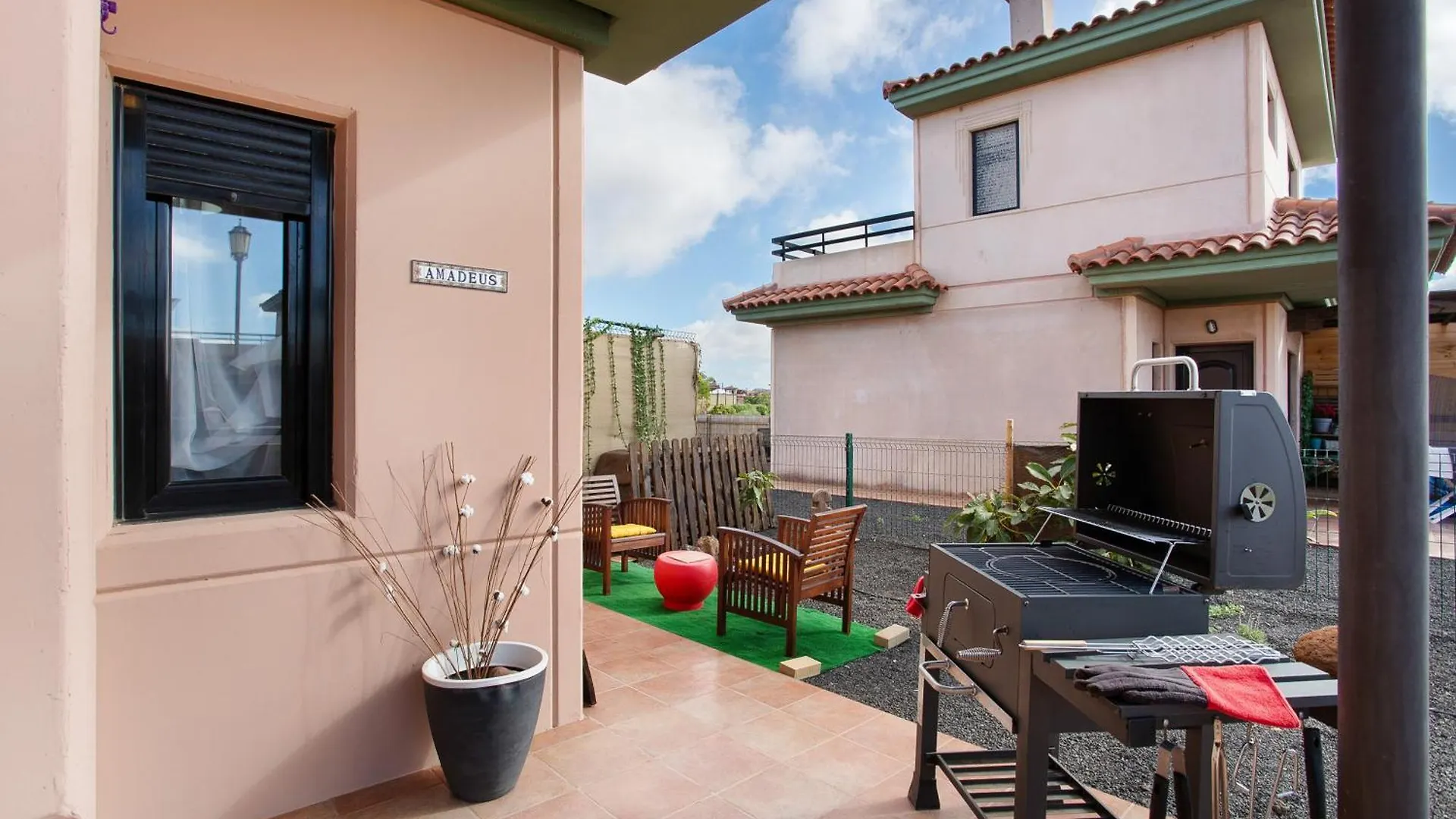 Amadeus Villa La Oliva 0*,  Spanien